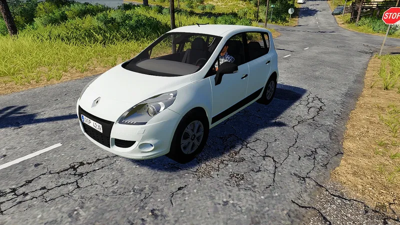 Автомобиль Renault Scenic III v 1.0