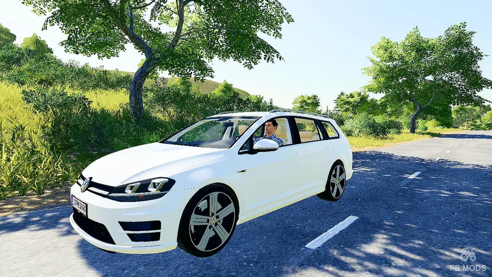 Автомобиль Volkswagen Golf R Variant v 1.7