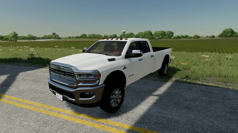 Автомобиль 2018 Dodge Ram Crew Cab Long Bed v 1.0