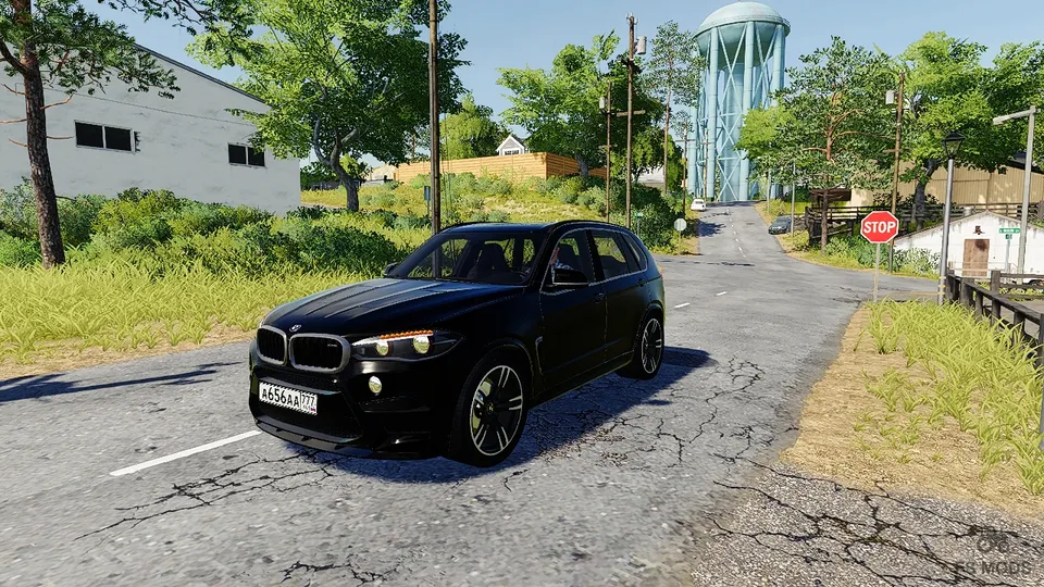 Автомобиль 2018 BMW X5M v 1.0