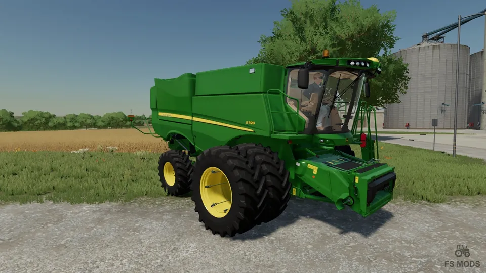 Комбайн John Deere S790 v 1.0